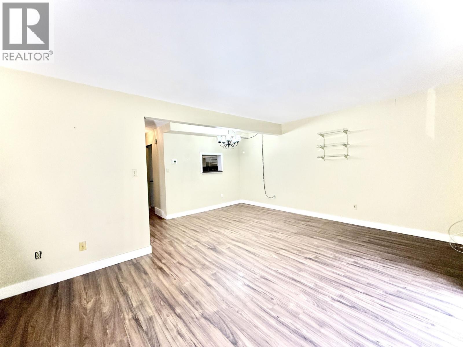 111 2915 NORMAN AVENUE, Coquitlam