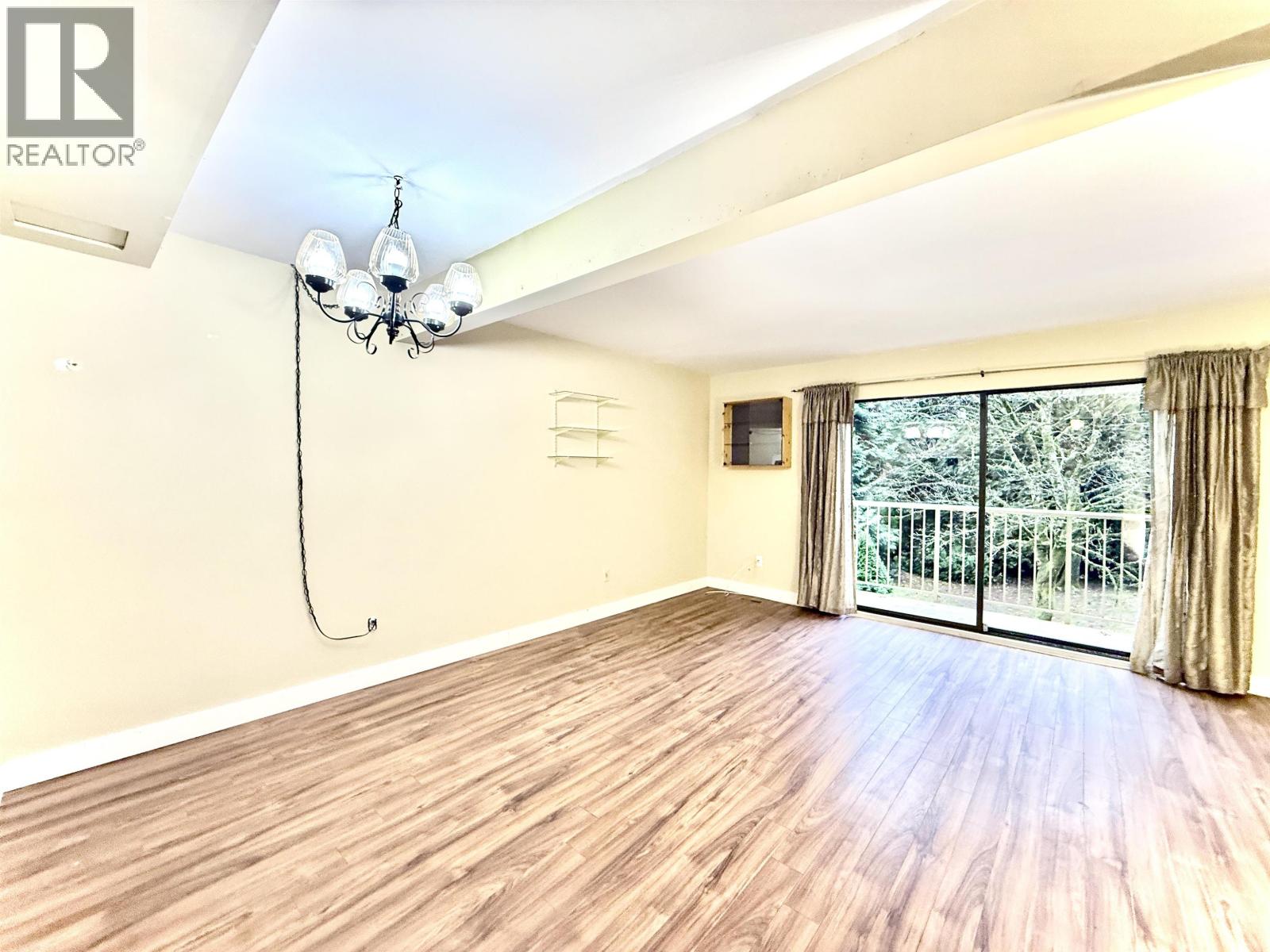 111 2915 NORMAN AVENUE, Coquitlam