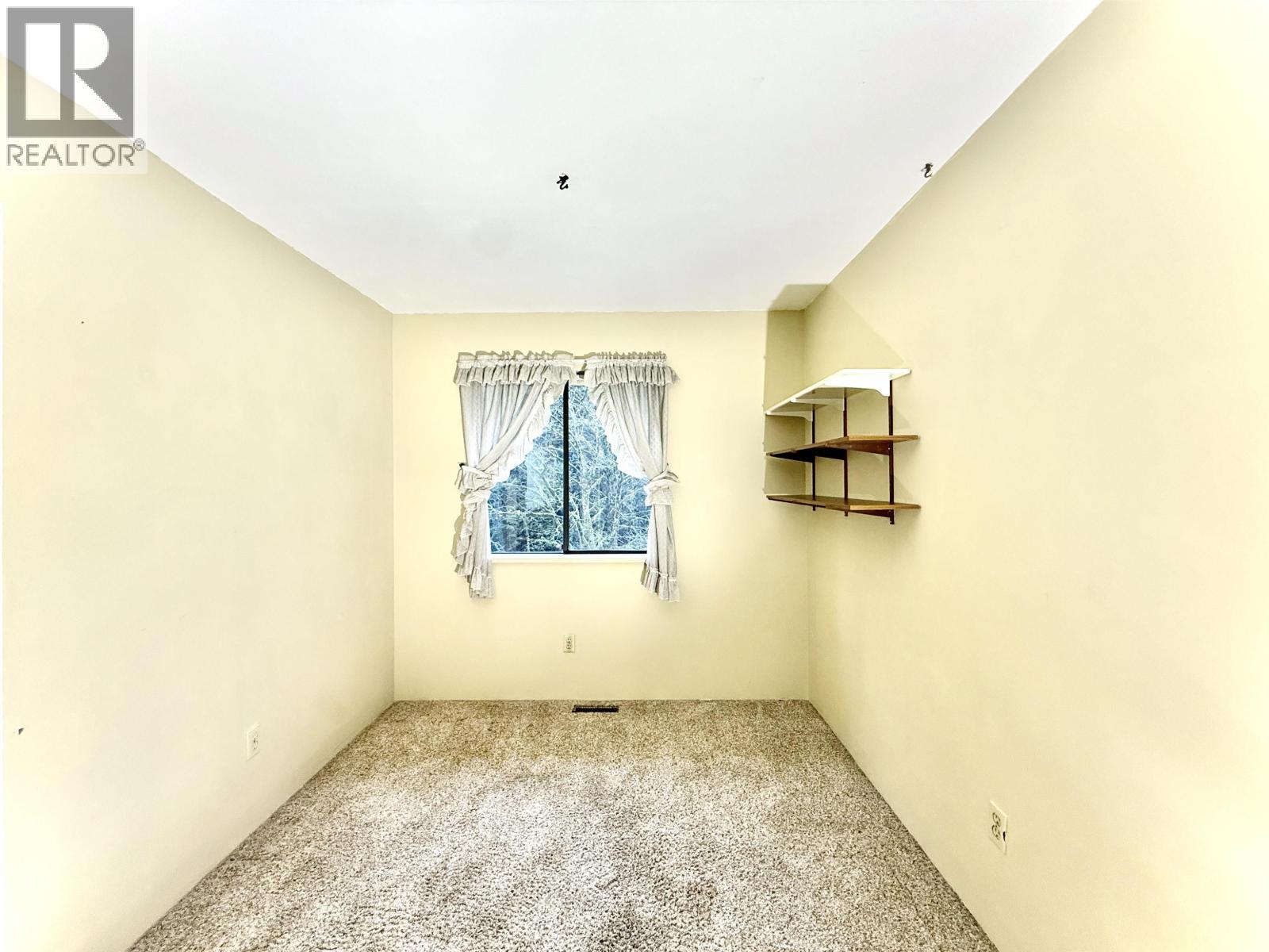 111 2915 NORMAN AVENUE, Coquitlam