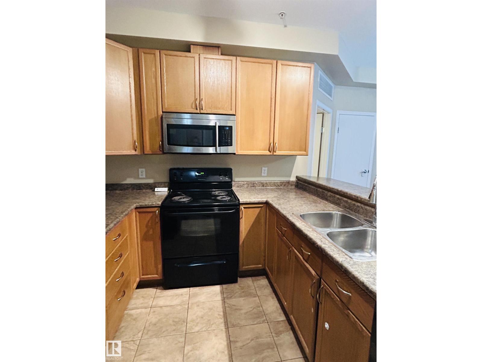 #214 4304 139 AV NW, Edmonton