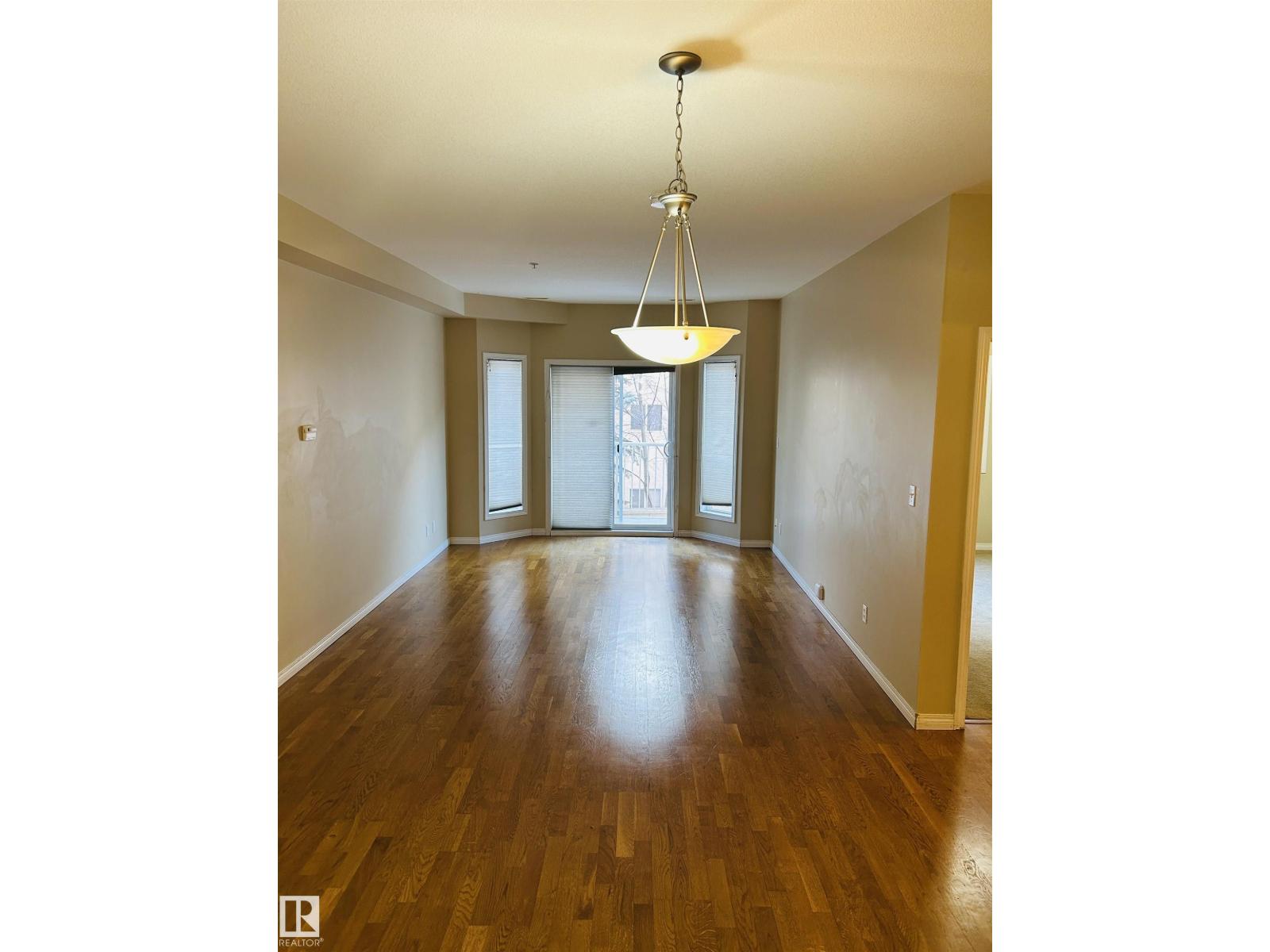 #214 4304 139 AV NW, Edmonton