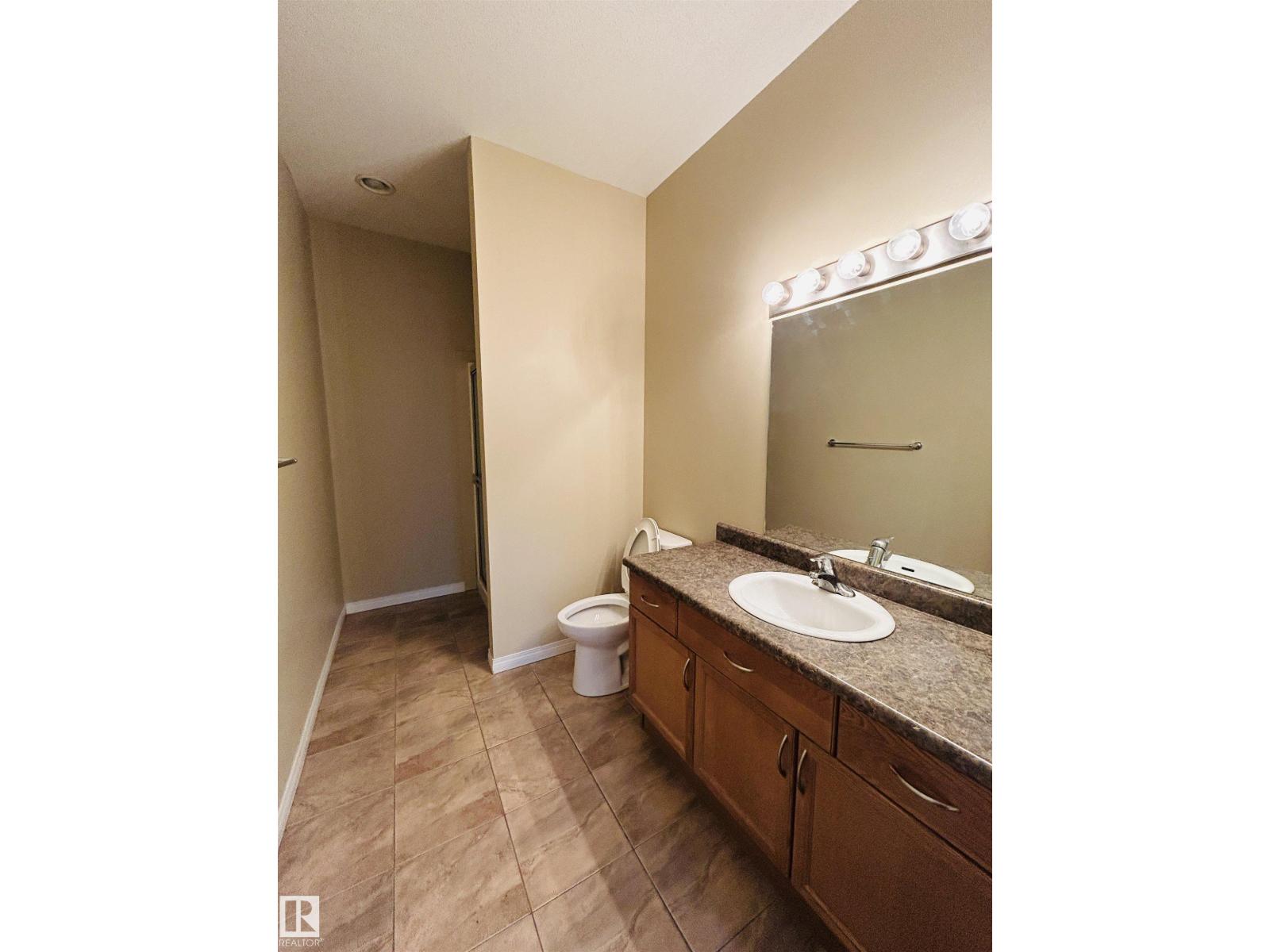 #214 4304 139 AV NW, Edmonton