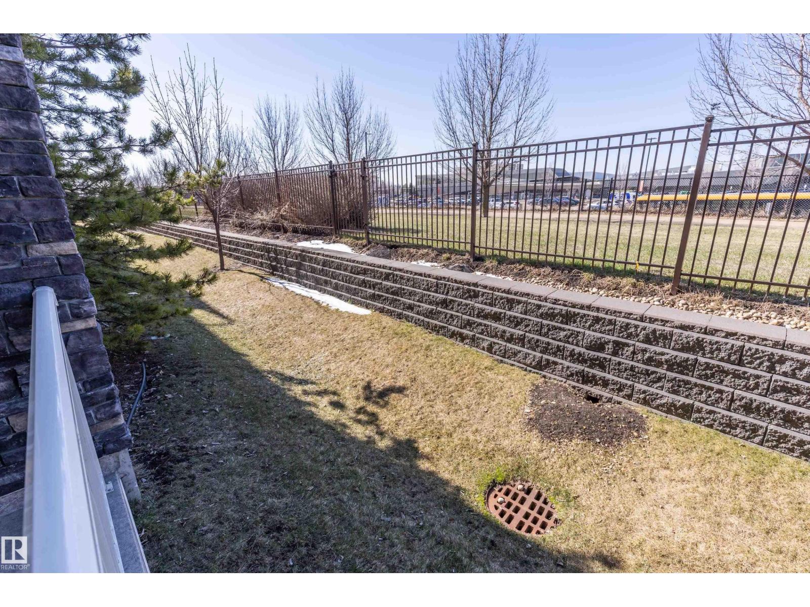 #107 3670 139 AV NW - 29