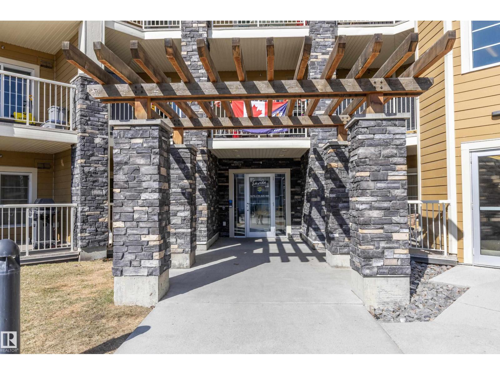 #107 3670 139 AV NW, Edmonton
