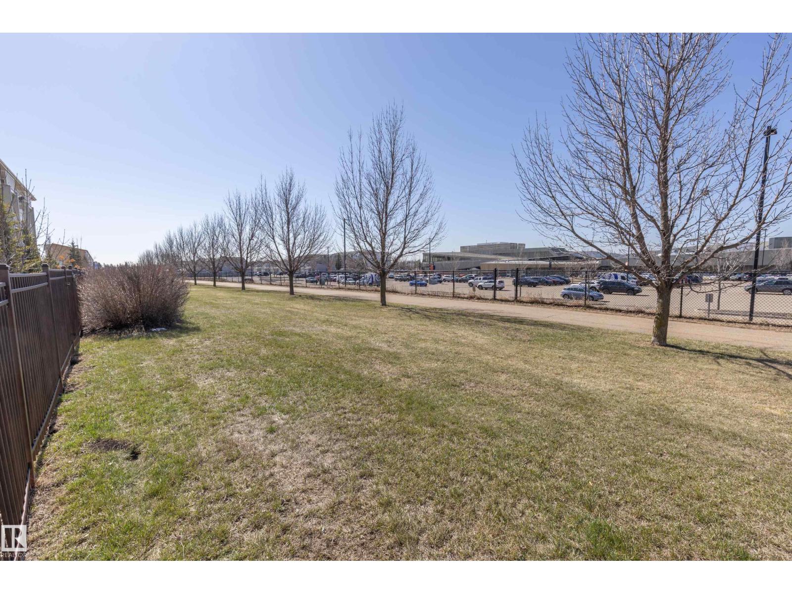 #107 3670 139 AV NW, Edmonton