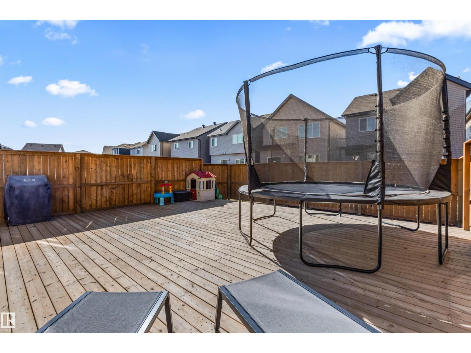 7113 177a AV NW NW, Edmonton