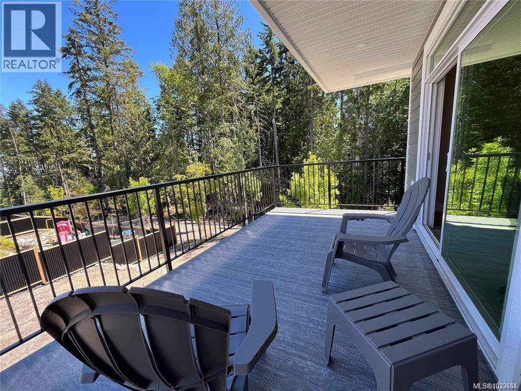 671 Sanderson Rd - 20