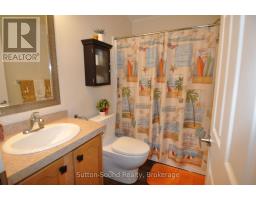 144 Rosewood Drive, Georgian Bluffs, ON N4K5N5 Photo 19