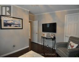 144 Rosewood Drive, Georgian Bluffs, ON N4K5N5 Photo 18