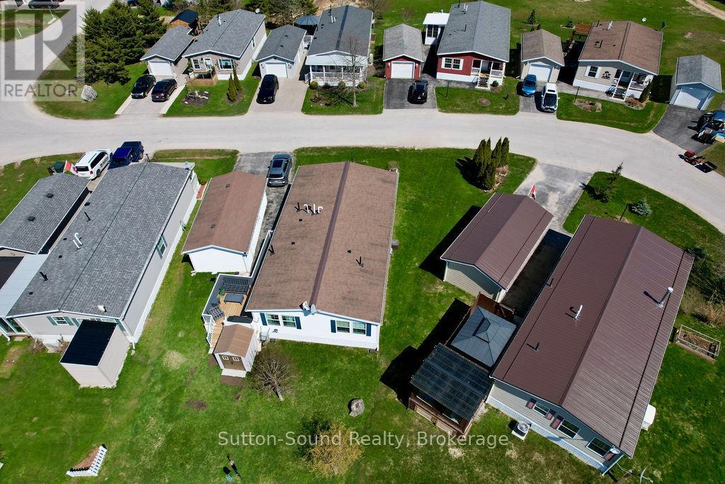 144 ROSEWOOD DRIVE - 38