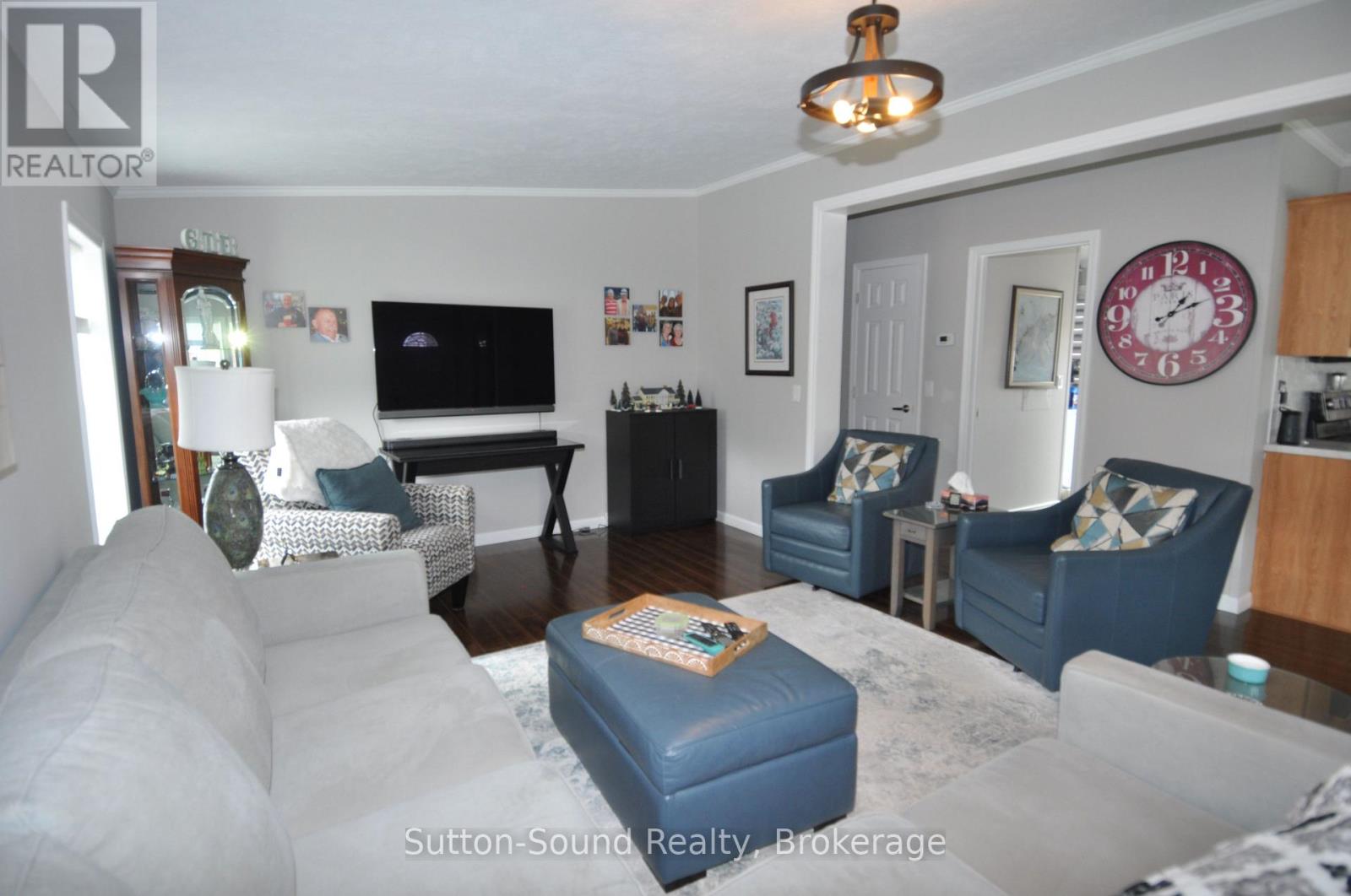 144 ROSEWOOD DRIVE - 5