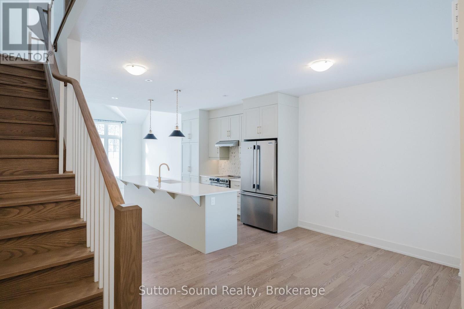 306 SANDPIPER LANE - 4