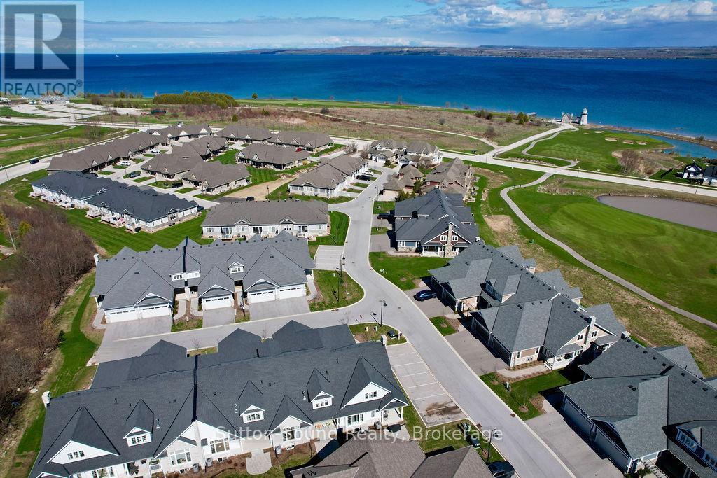 306 SANDPIPER LANE - 46