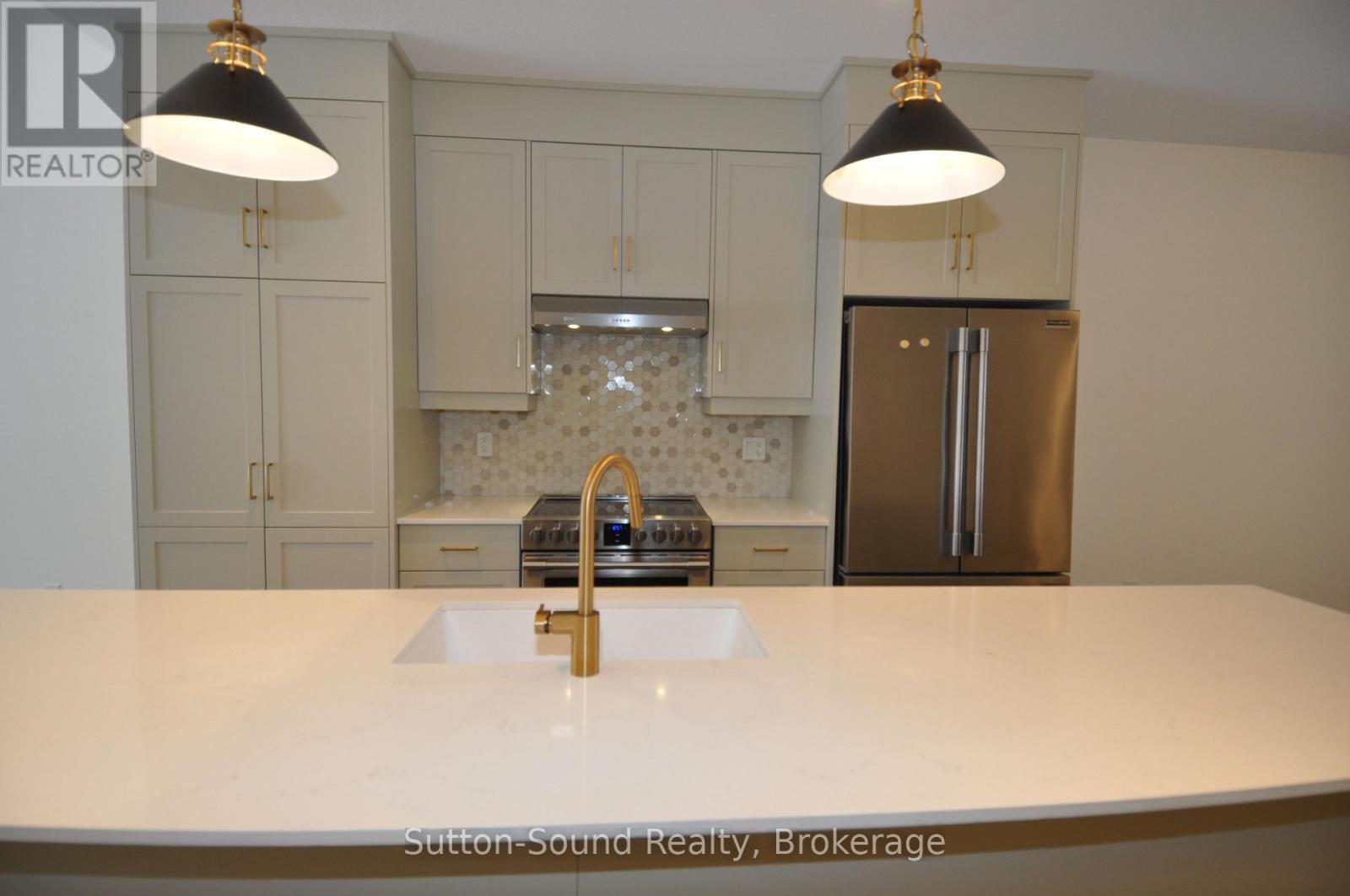 306 SANDPIPER LANE - 8