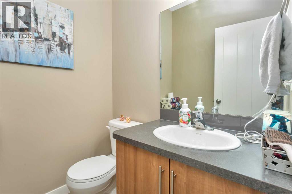 17 Crestview Boulevard, Sylvan Lake