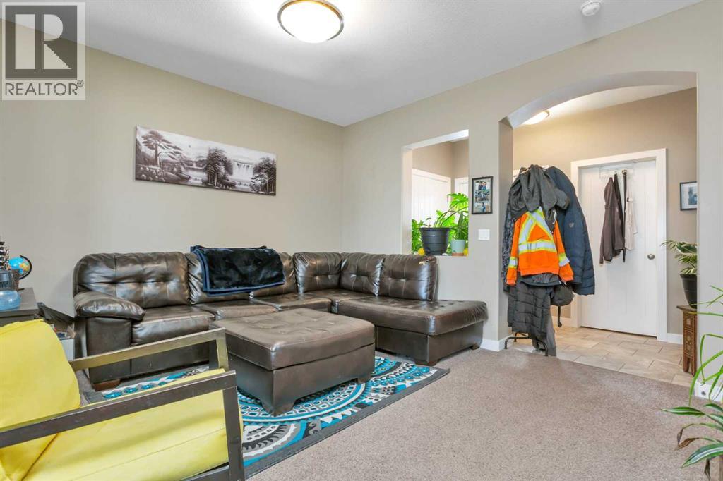 17 Crestview Boulevard, Sylvan Lake