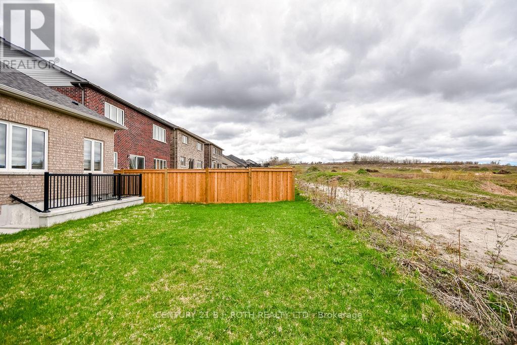 1521 BRODERICK STREET - 44