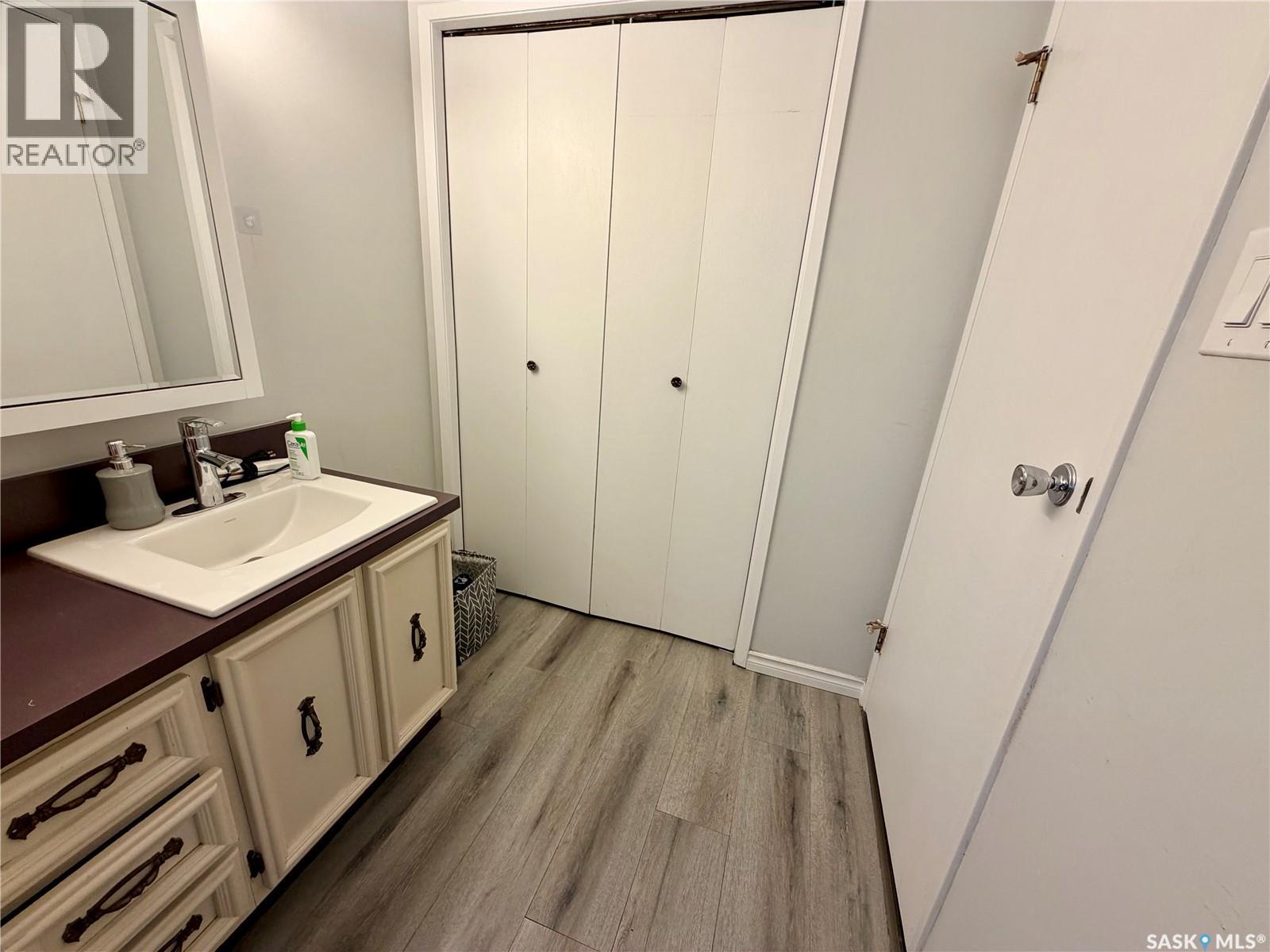 11337 Clark DRIVE - 15