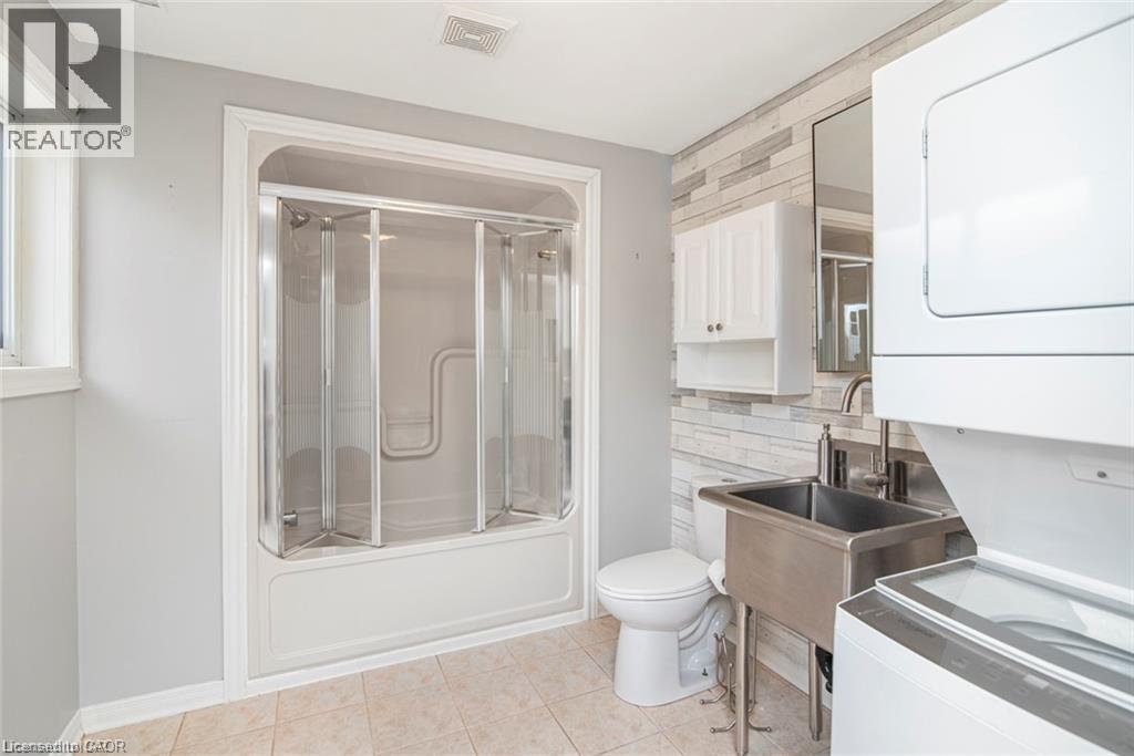 14 ORMONDE Avenue Unit# Lower, St. Catharines, Ontario, L2M5P2 — Photo 9