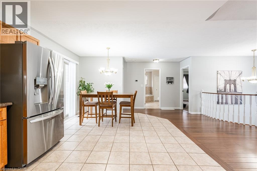 62 MISSION Road - 17