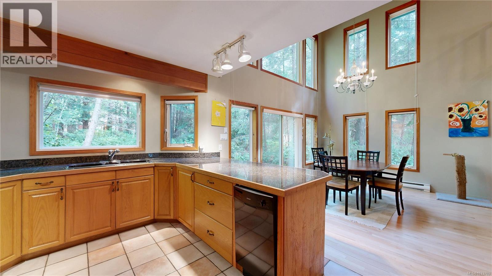 190 Grayston Rd - Image 2