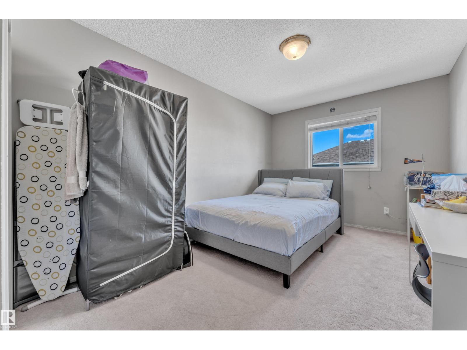 #64 4350 23 ST NW, Edmonton