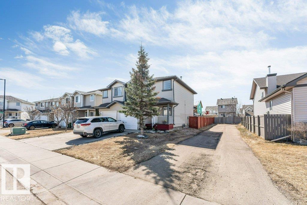 2317 27 AV NW, Edmonton