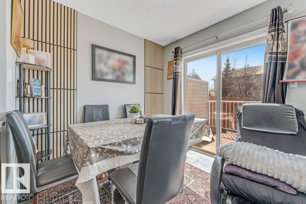 2317 27 AV NW, Edmonton