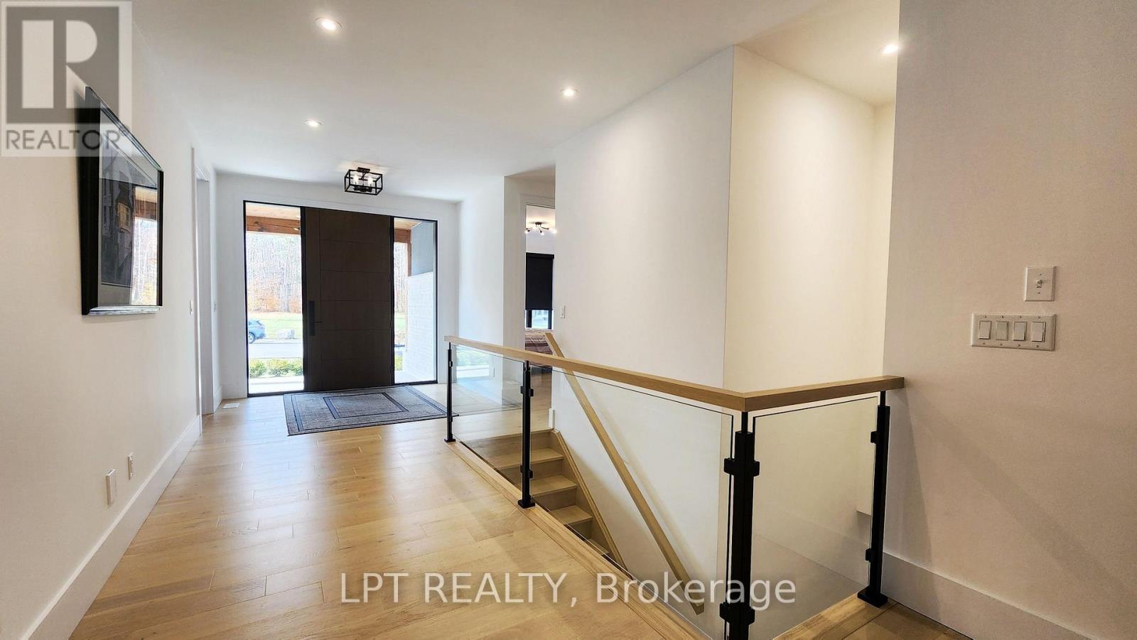 15 BYERS STREET - 22