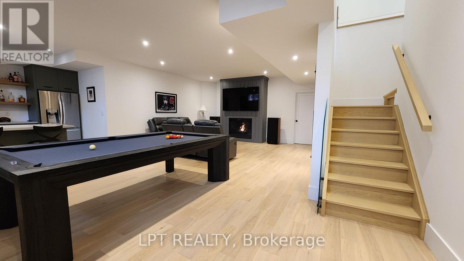 15 BYERS STREET - 26