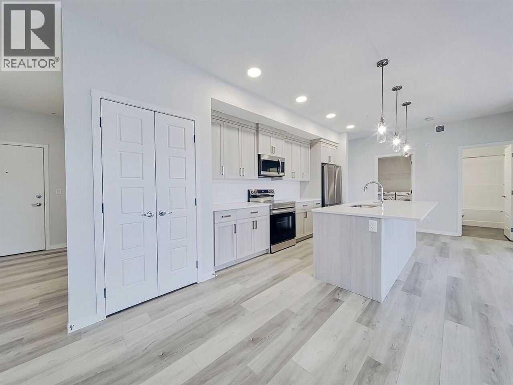 #2412 220 Seton Grove SE - 24