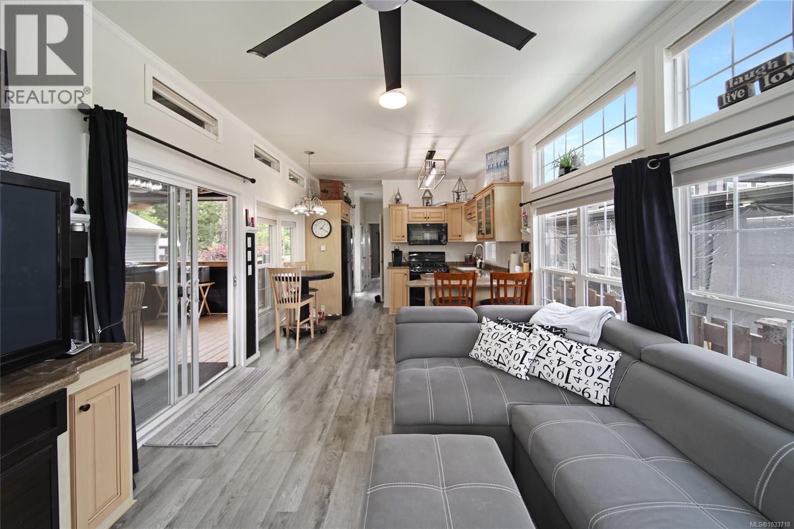 #10 10750 Central Lake Rd - 22