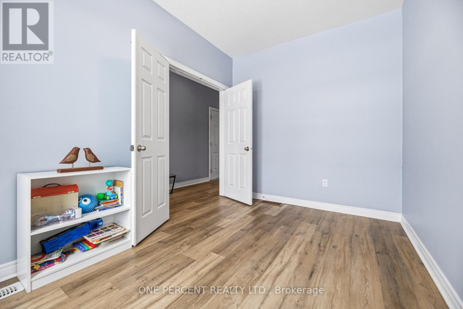 70 GALILEO DRIVE - 5