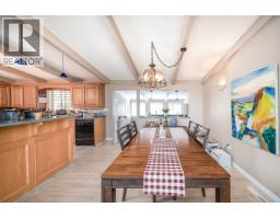 122 Graham Drive, Delta, BC V4M2J5 Photo 8