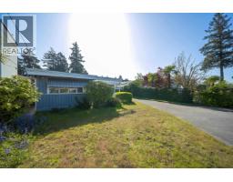 122 Graham Drive, Delta, BC V4M2J5 Photo 35