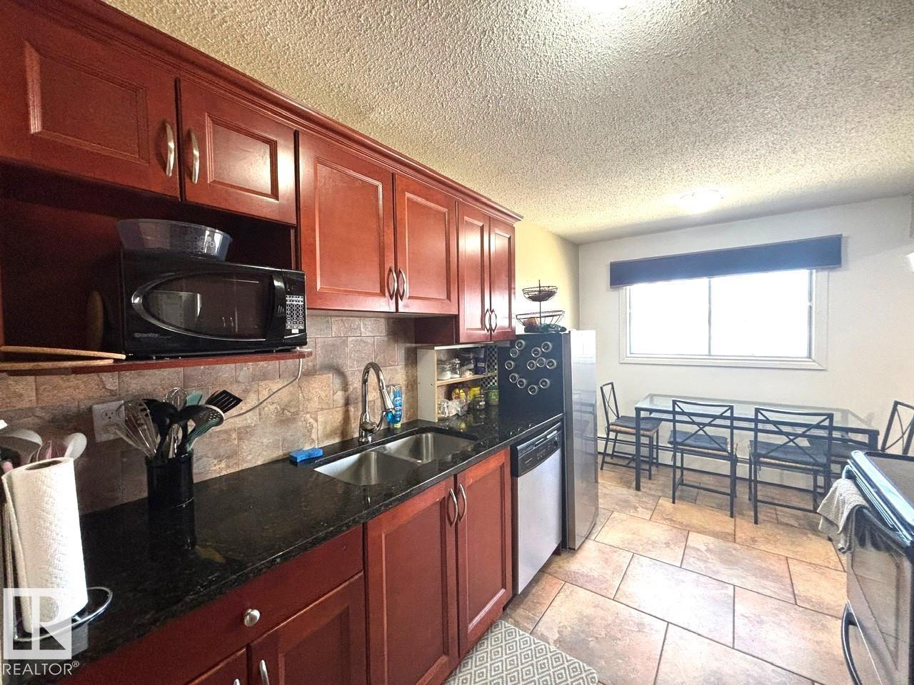 #304 10635 80 AV NW, Edmonton