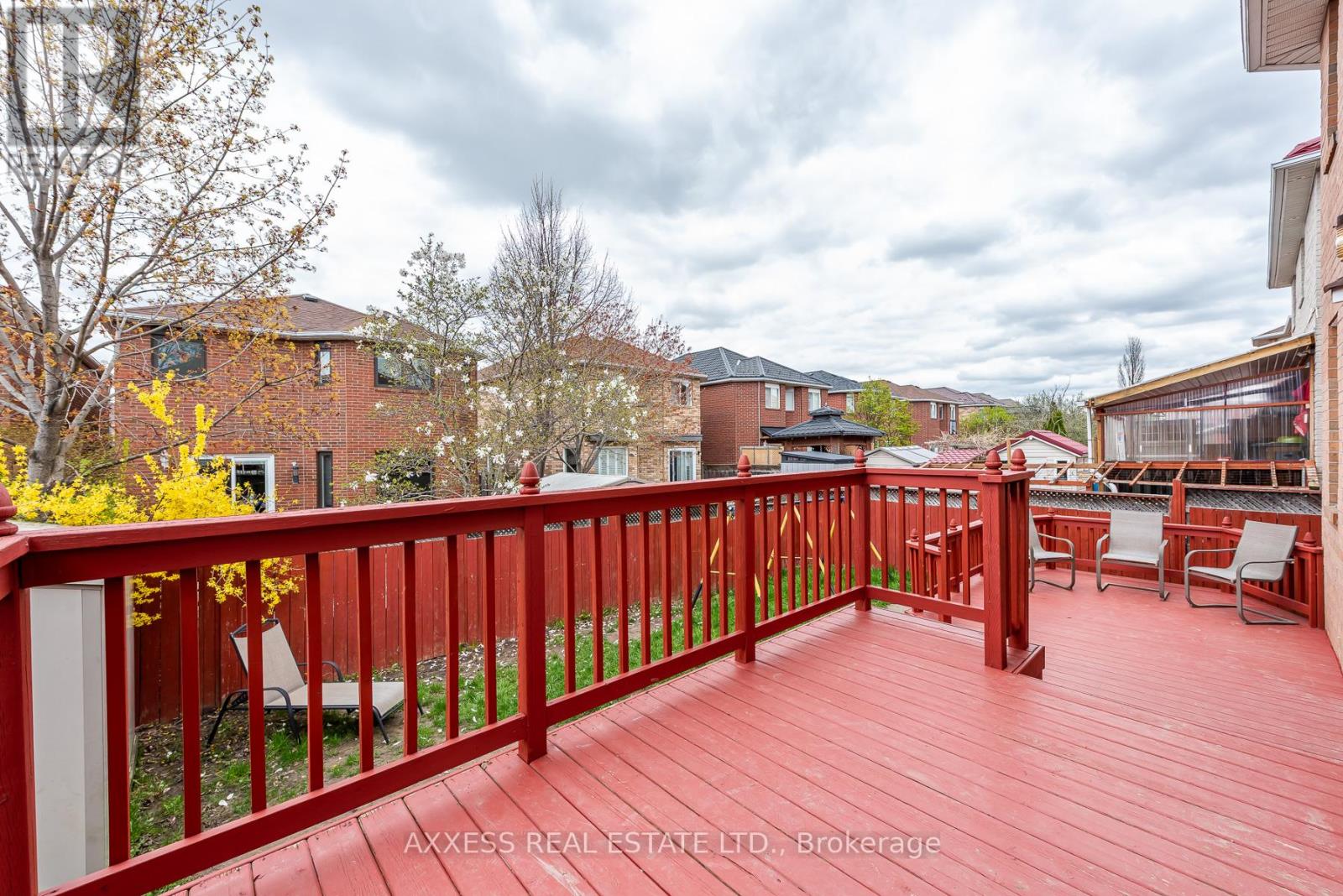 975 BRISTOL ROAD W - 26