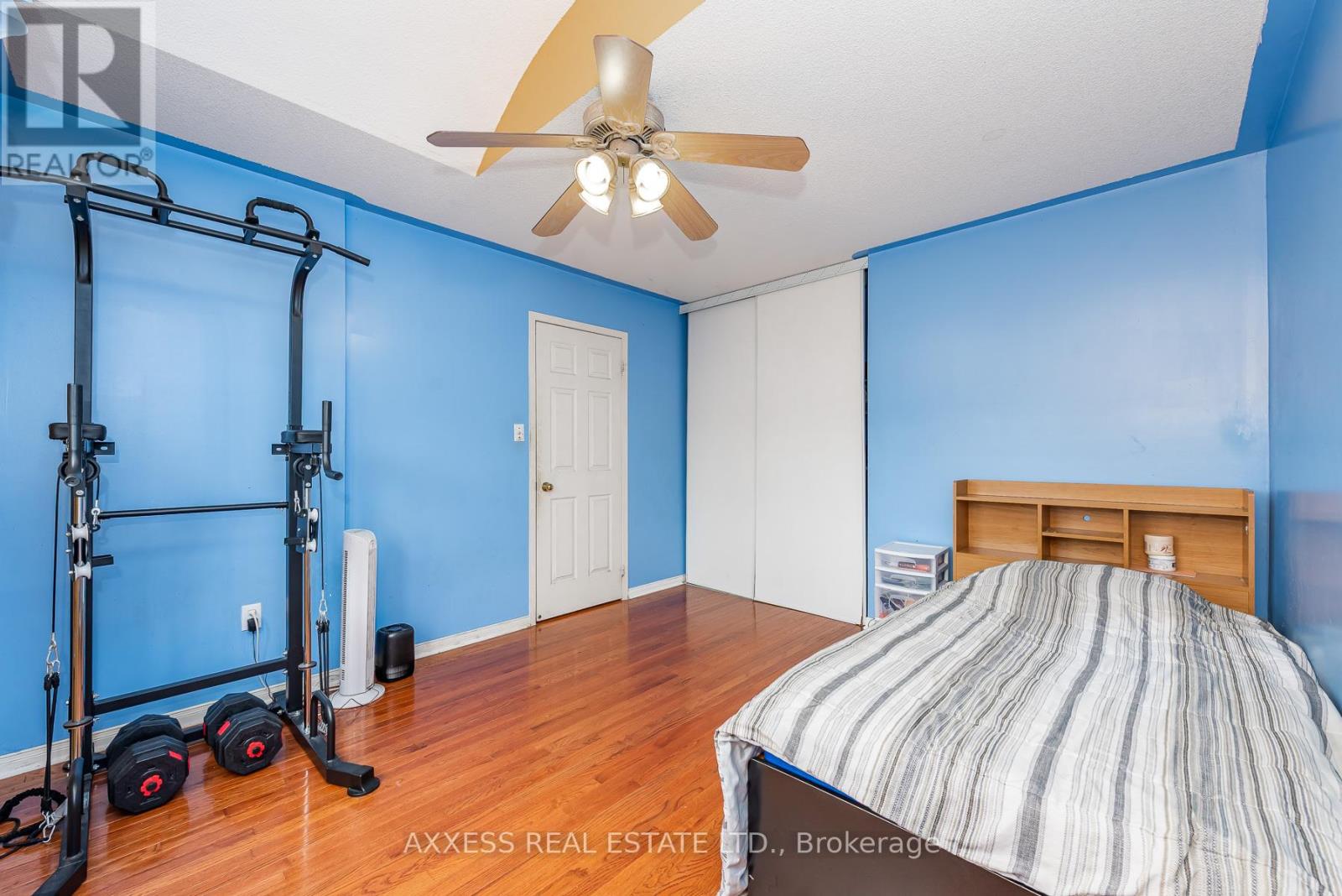 975 BRISTOL ROAD W - 16