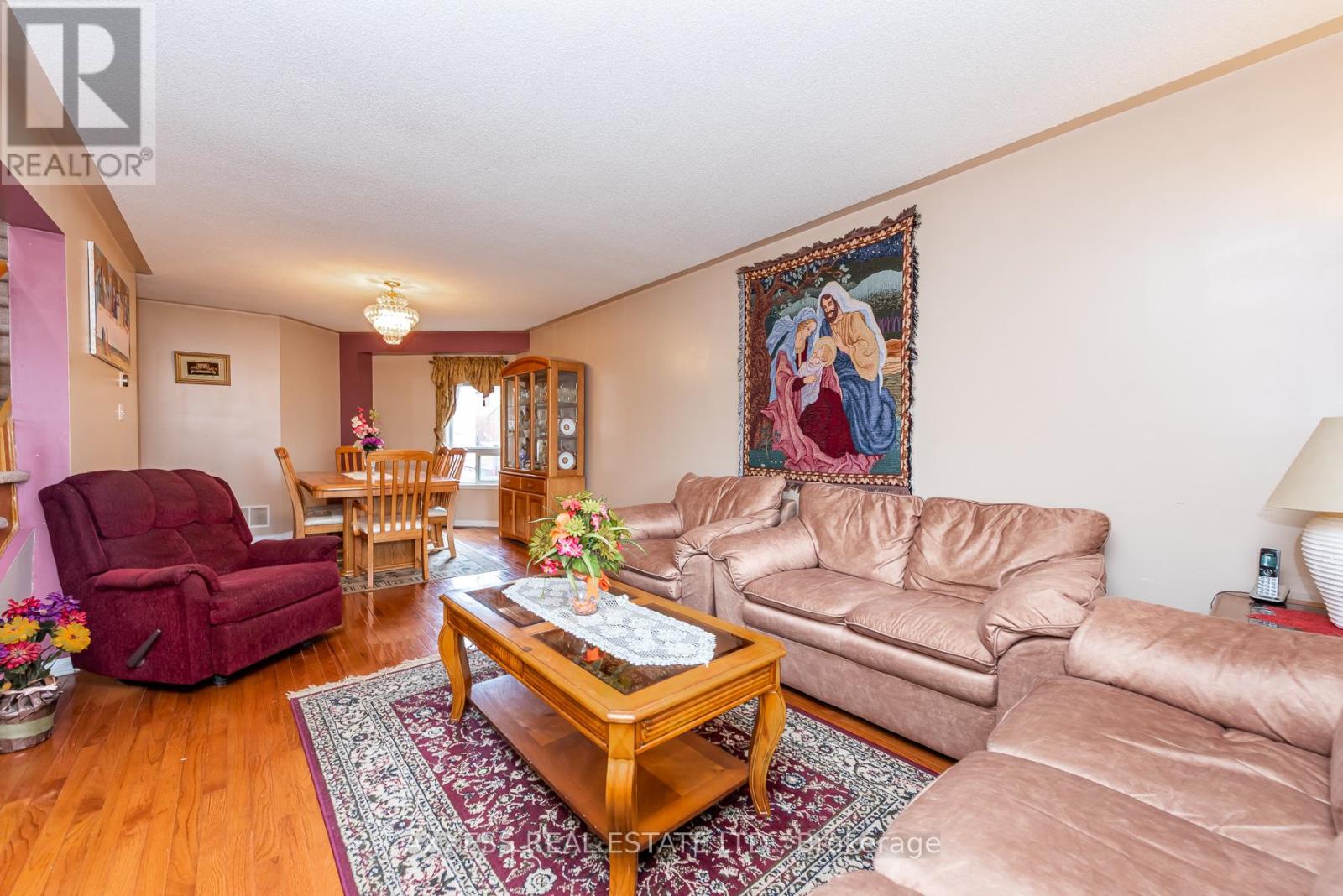 975 BRISTOL ROAD W - 4