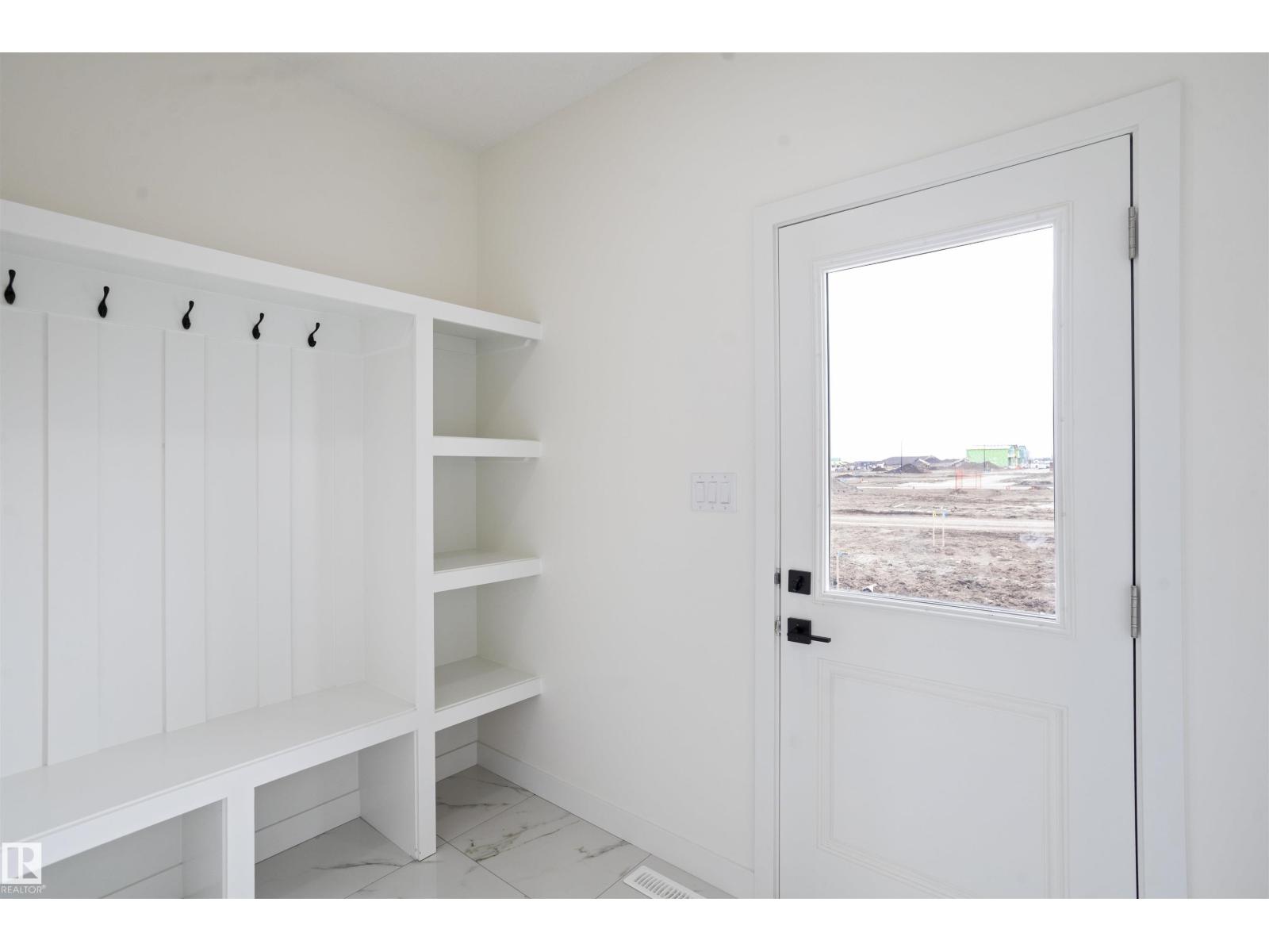 719 30 ST SW, Edmonton