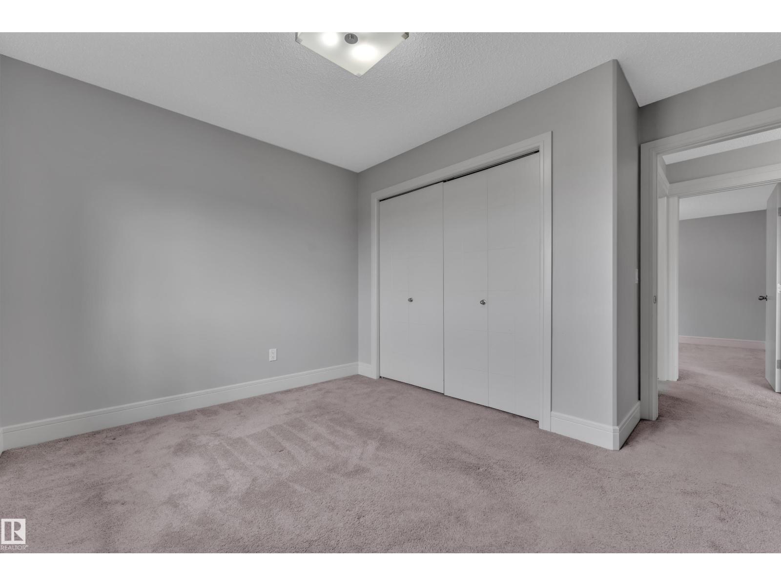 3363 13 AV NW - 25