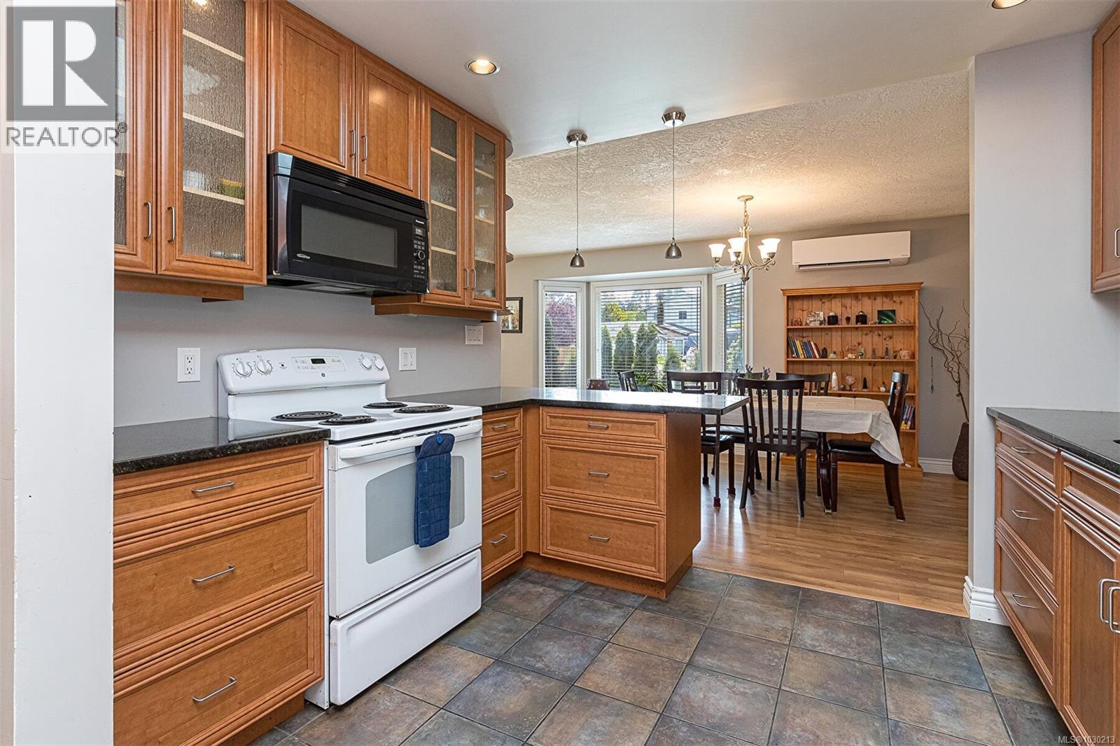 #A 614 Evans Dr - 16