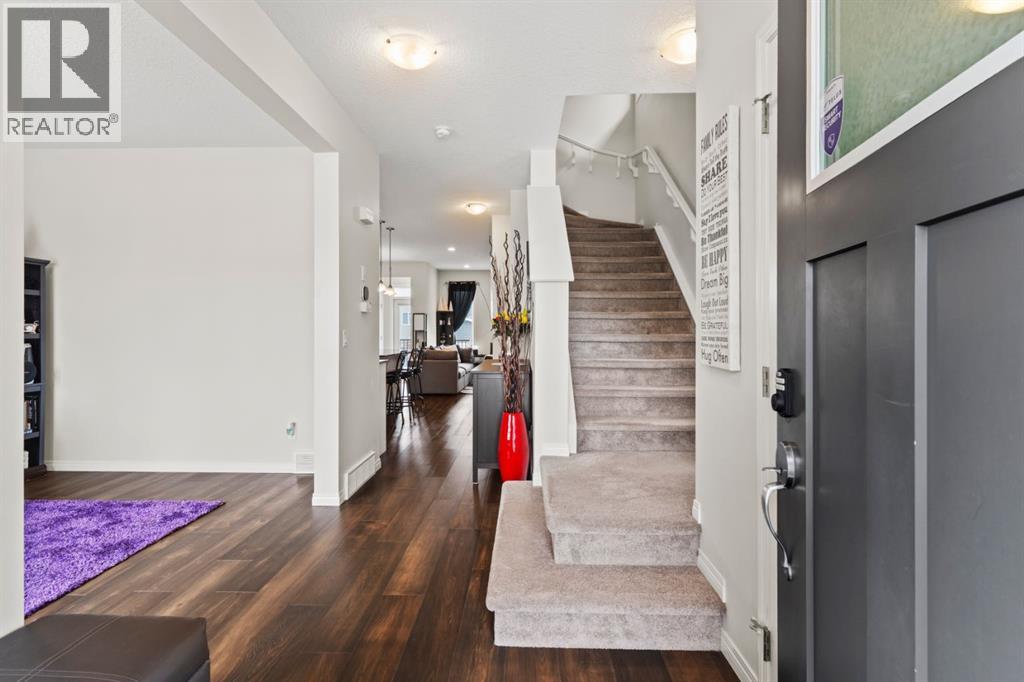 27 Heritage Rise, Cochrane