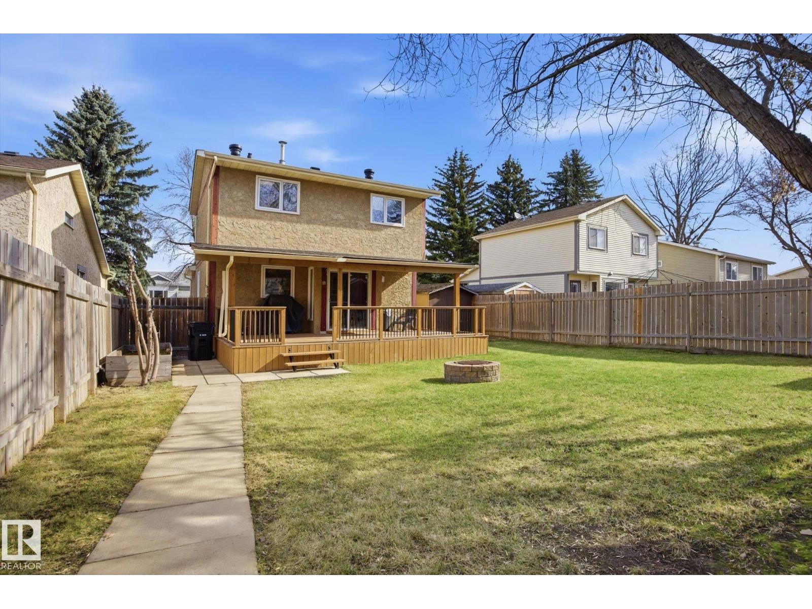 133 GREENWOOD DR, Spruce Grove