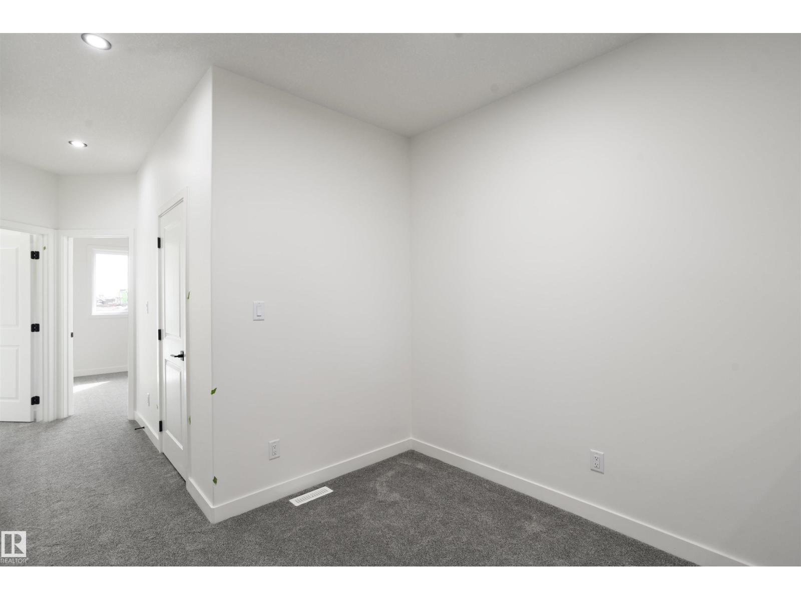 619 30 ST SW, Edmonton