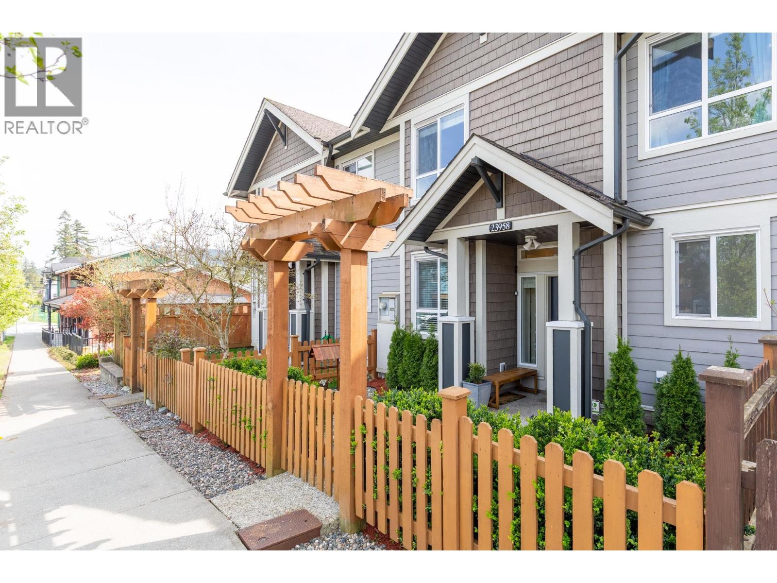 23958 KANAKA WAY, Maple Ridge
