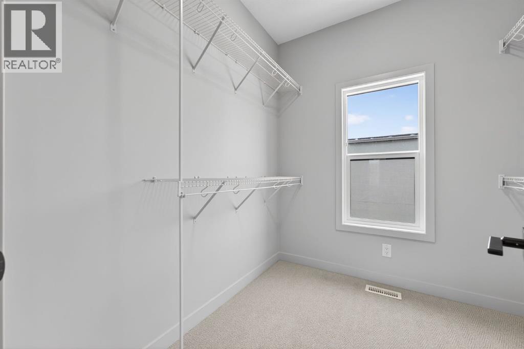 645 53 Avenue SW — photo 15