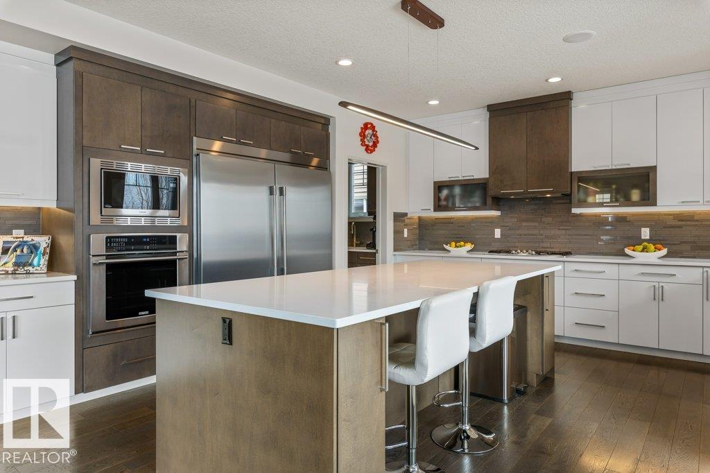 4476 SUZANNA CR SW, Edmonton