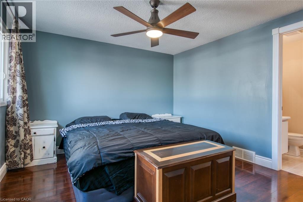 25 VALLEYVIEW Road Unit# 15, Kitchener, Ontario, N2E1L5 — Photo 6