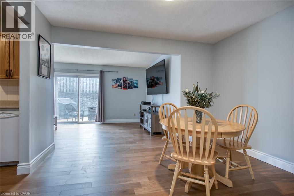 25 VALLEYVIEW Road Unit# 15, Kitchener, Ontario, N2E1L5 — Photo 17